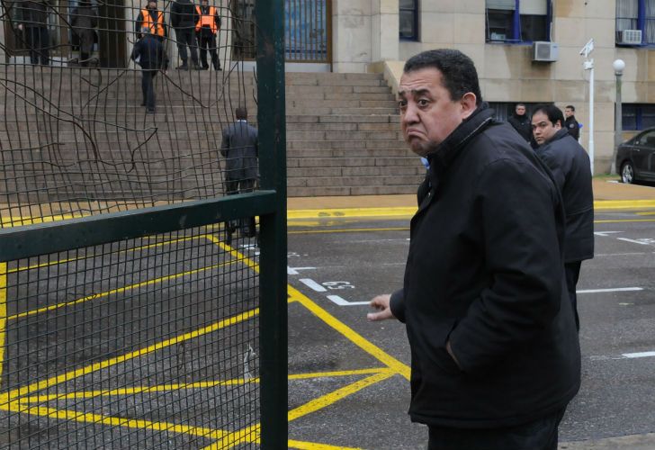 Luis D'Elía suspendió su conferencia de prensa y pidió que lo inviten a 678