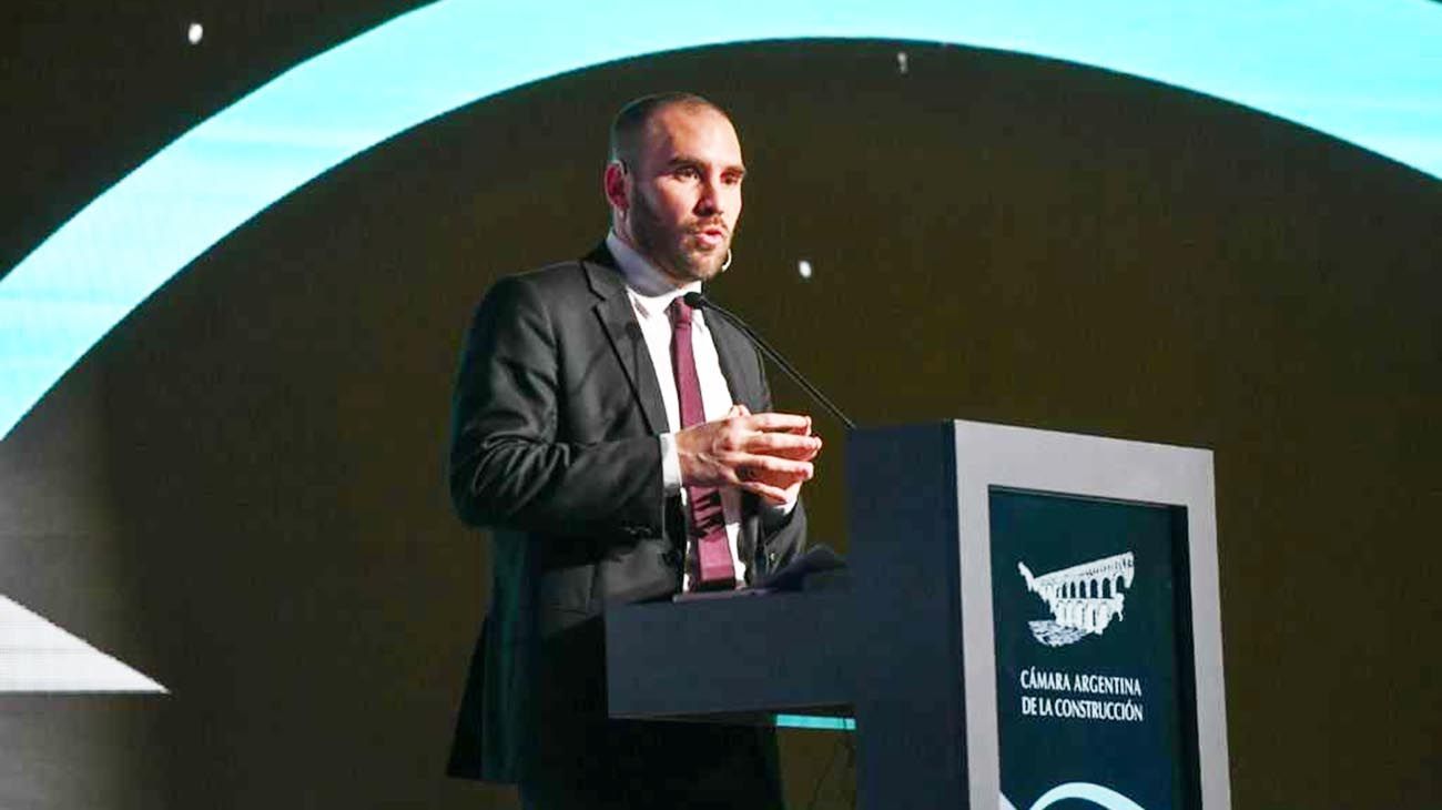 Martín Guzmán espera que la inflación interanual se reduzca a partir de octubre