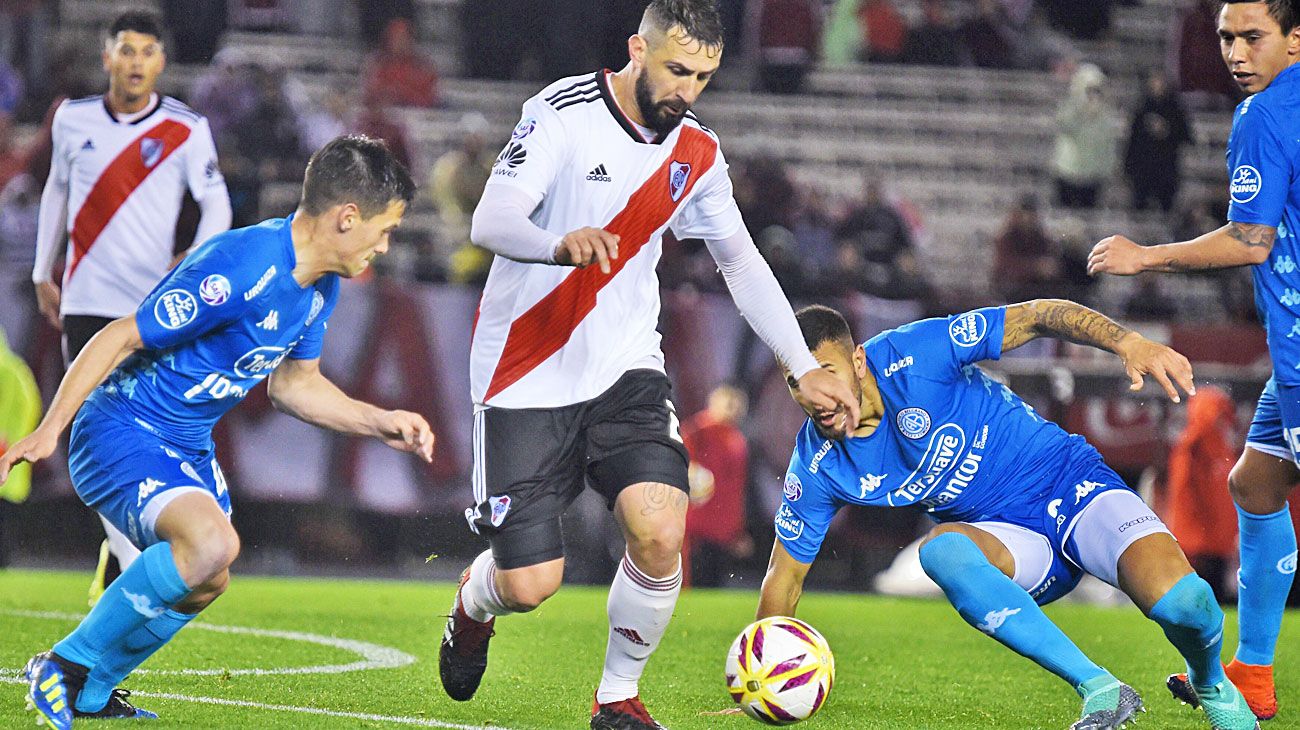 River no pudo con Rigamonti y Armani batió el récord de Amadeo