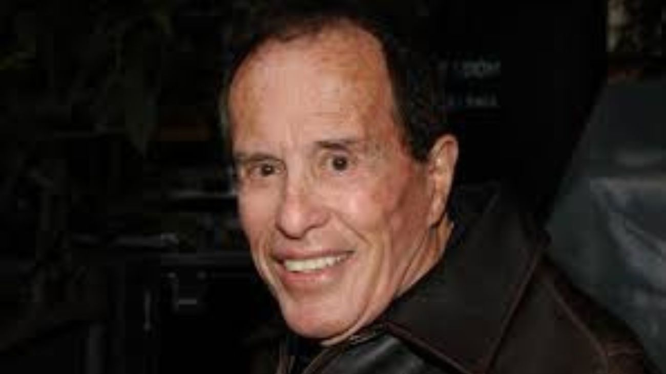 Murió Kenneth Anger