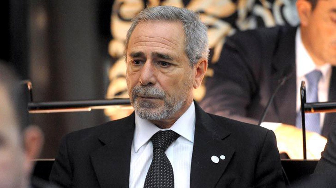Tragedia de Once | Repudio "enérgico" al pedido de prisión domiciliaria para Ricardo Jaime
