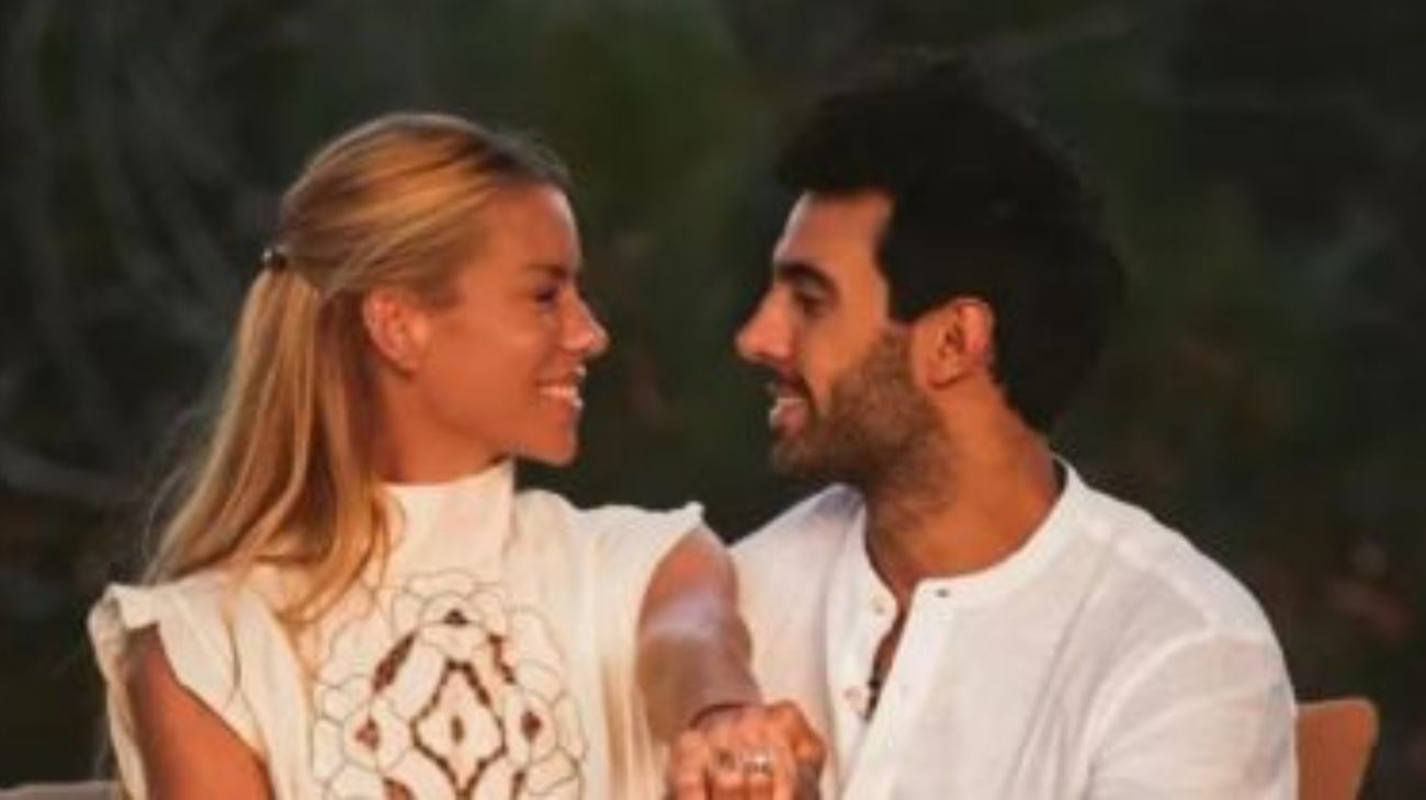 Se casaron Nicole Neumann y Manu Urcera