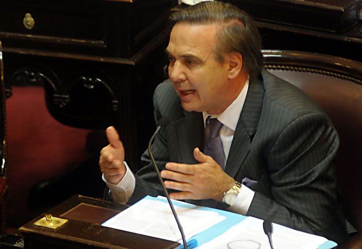 Pichetto calificó de "incomprensible" la decisión de investigar a Righi