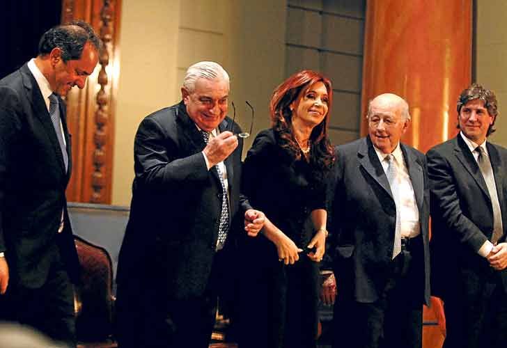 El presidente de la Bolsa querellará a Boudou