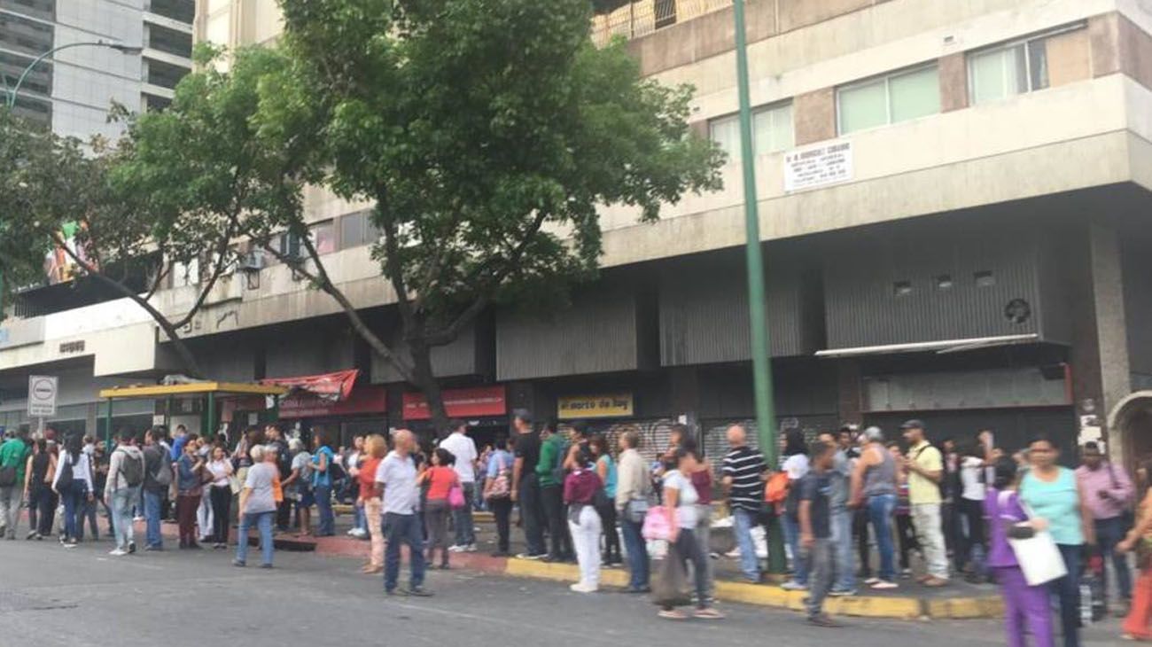 Falla eléctrica apaga Caracas y la mayor parte de Venezuela