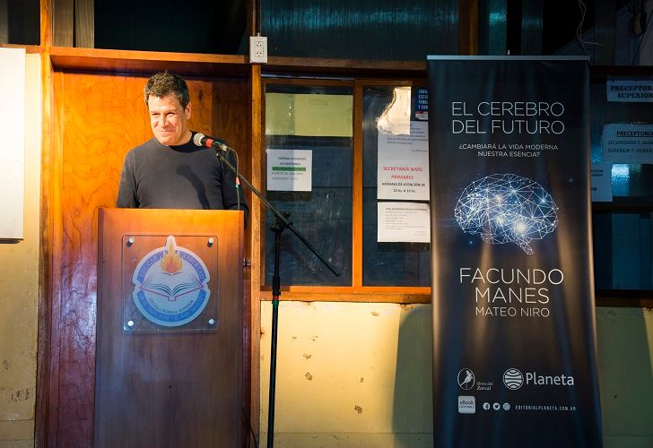 Facundo Manes presentó su libro "El Cerebro del Futuro"