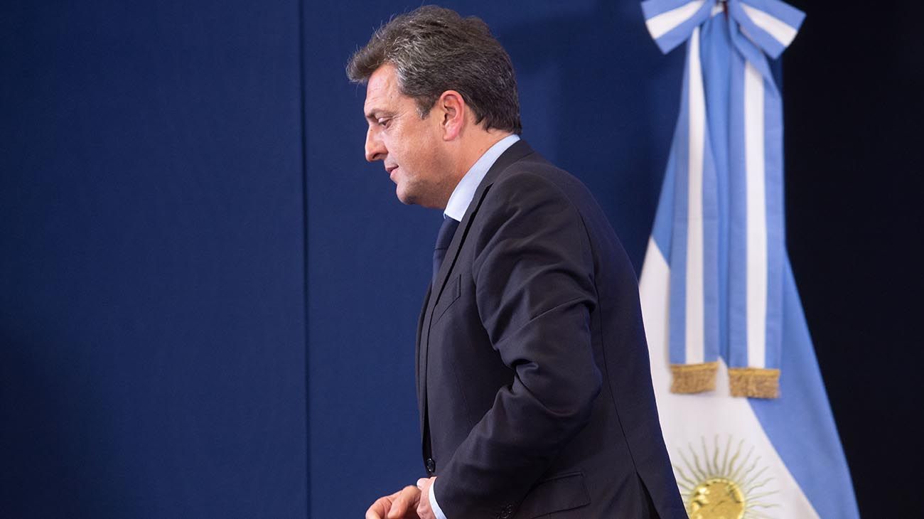 Sergio Massa anunció que no habrá subsidios de tarifas de luz, gas y agua para los que más consumen
