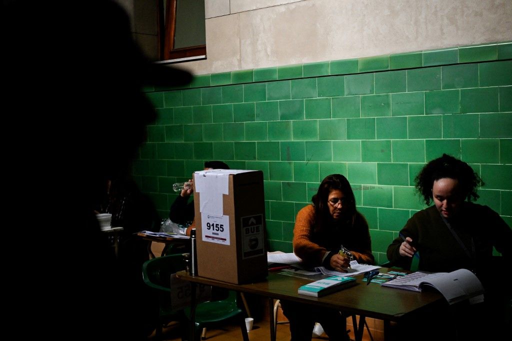 Las demoras obligaron a extender el horario de votación hasta las 19.30 en algunas escuelas porteñas