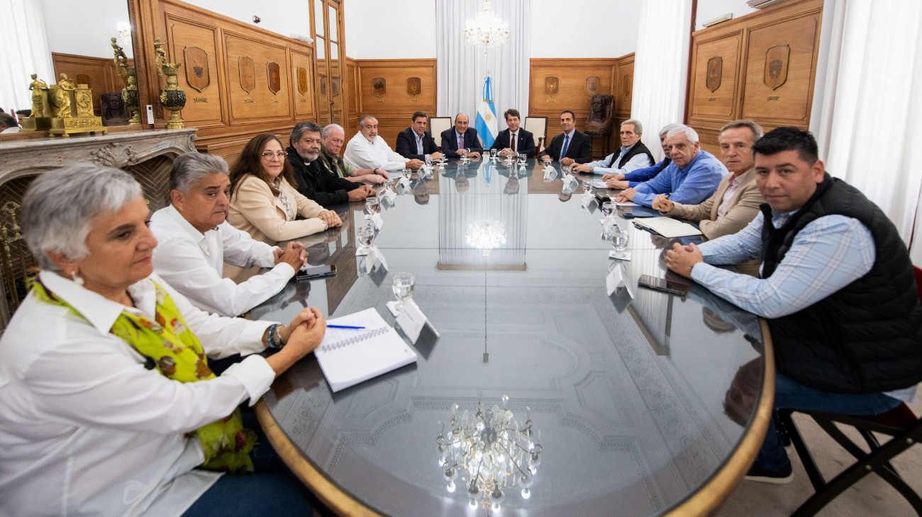 Cajas sindicales y 20 millones de empleados detrás de la pelea de la CGT y el Gobierno