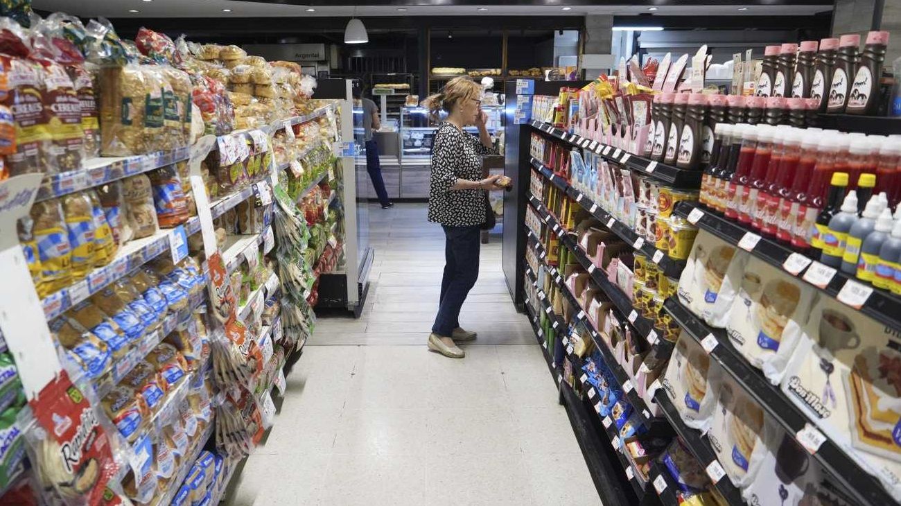 Inflación "reprimida": advierten que los precios regulados generan distorsiones en la economía