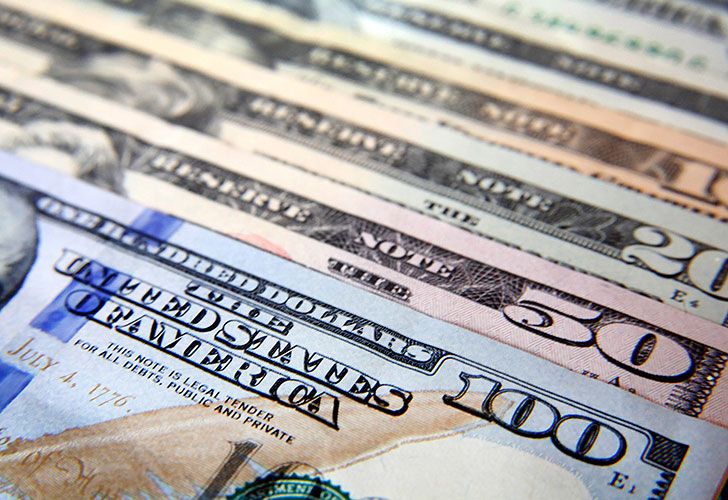 Tras dos caídas consecutivas, el dólar avanzó a $ 18,77