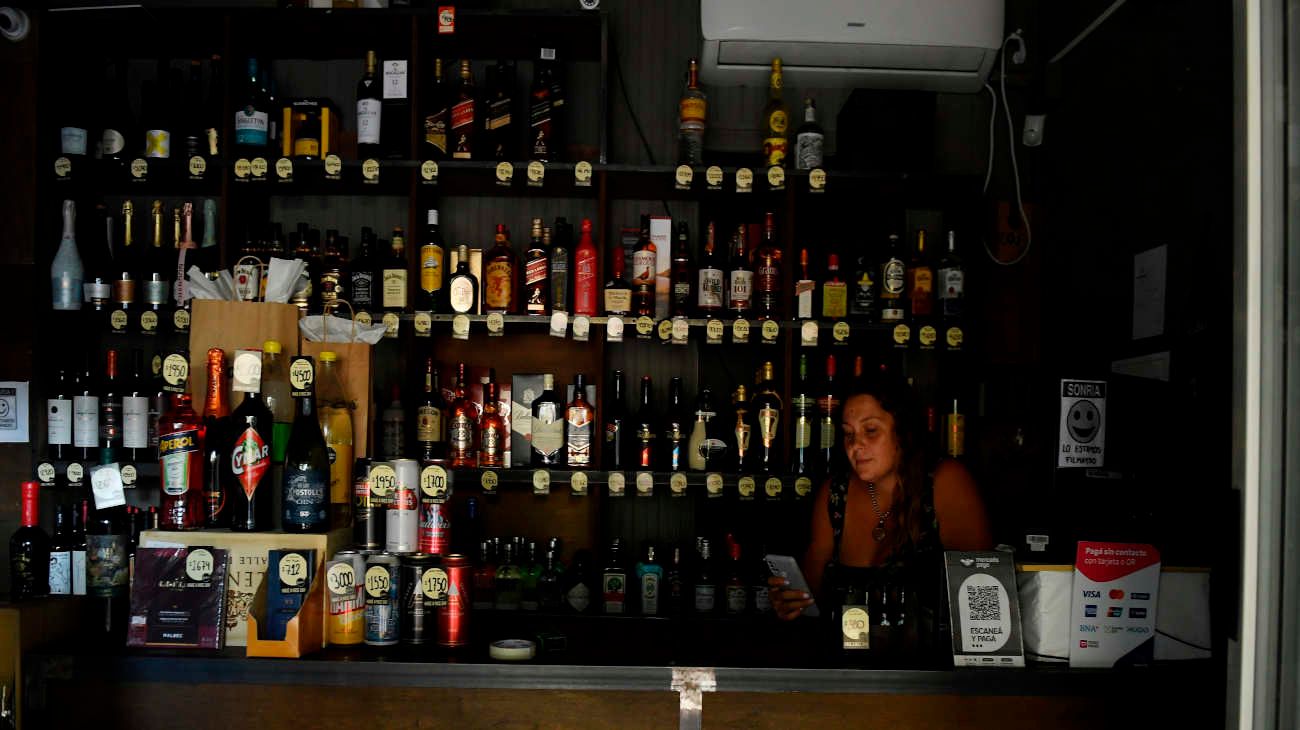 Más de 45 mil usuarios siguen sin luz en plena ola de calor y con alertas de tormenta en el AMBA