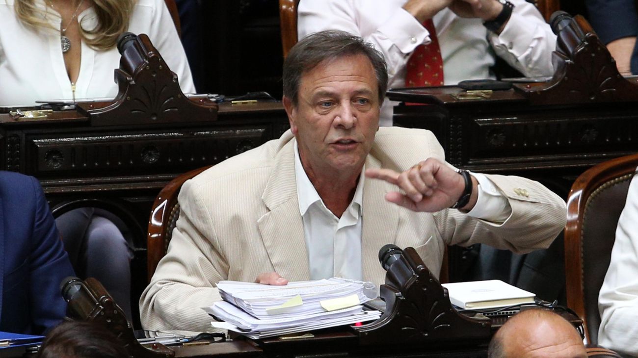 Oscar Zago sobre la Libertad Avanza: "Están sumergidos en una interna feroz"