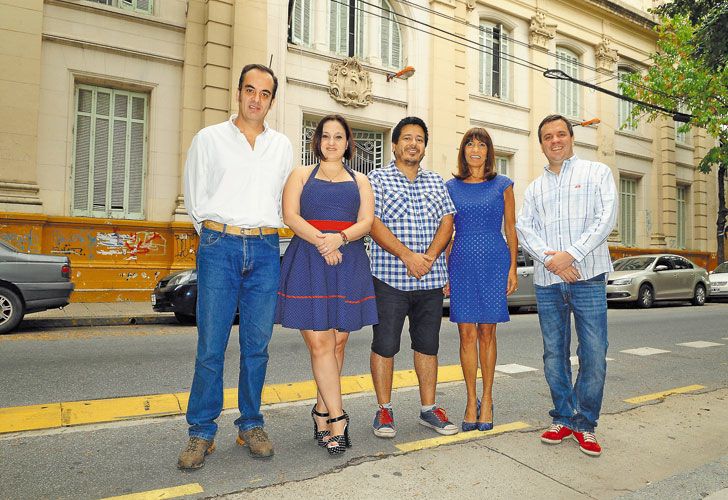 Voluntarios explican por qué se suman a la propuesta contra el paro de los docentes