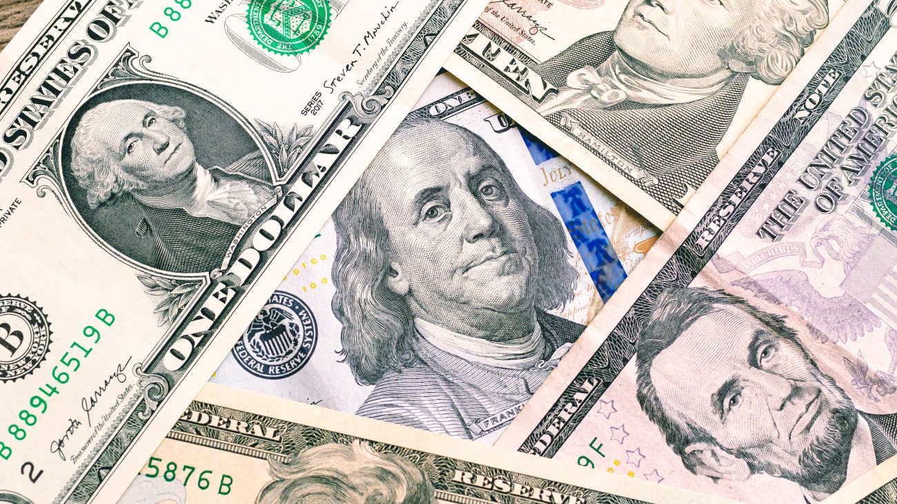 El dólar blue sube $11 por los nuevos cepos del Gobierno