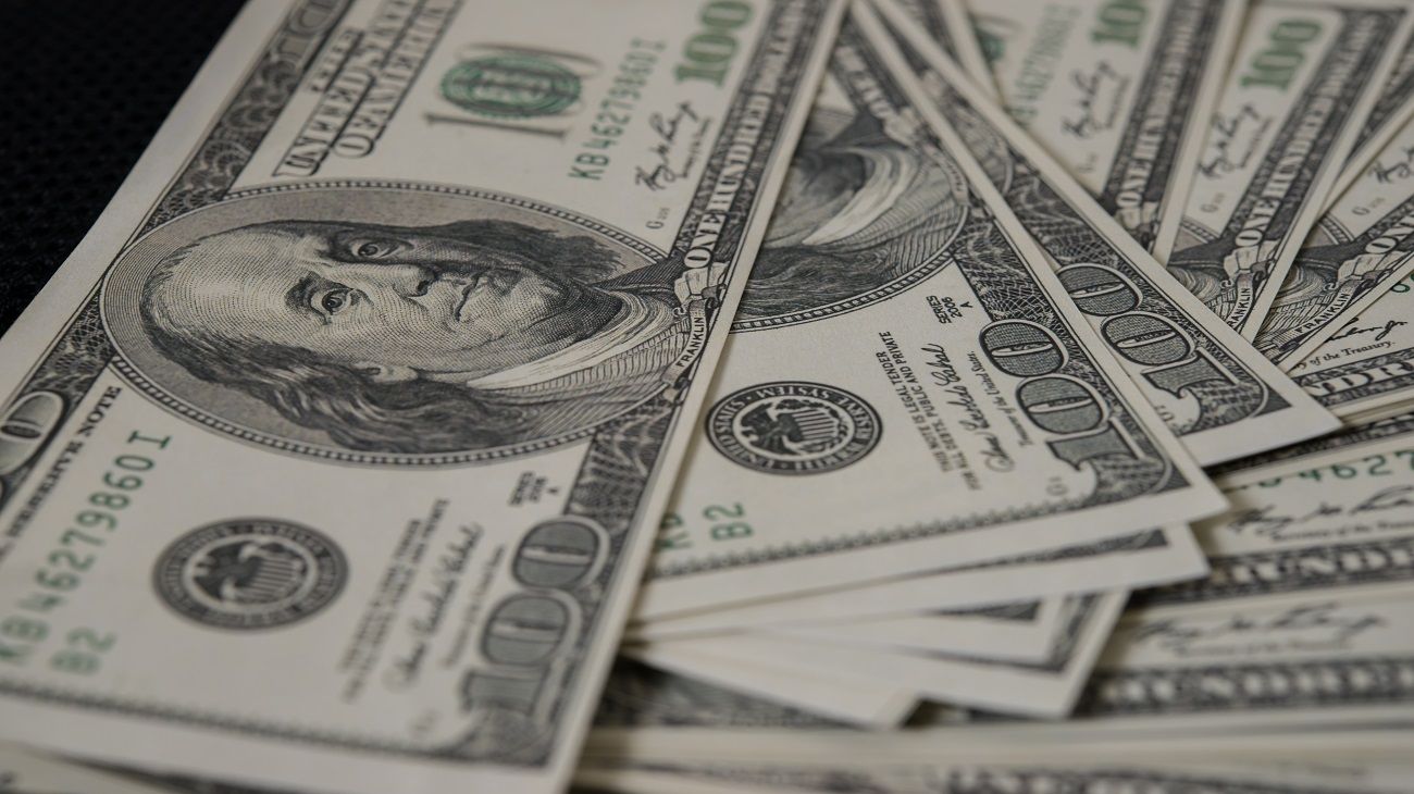 Dólar hoy y dólar blue hoy, EN VIVO: el minuto a minuto de la cotización de este viernes 2 de mayo 2025