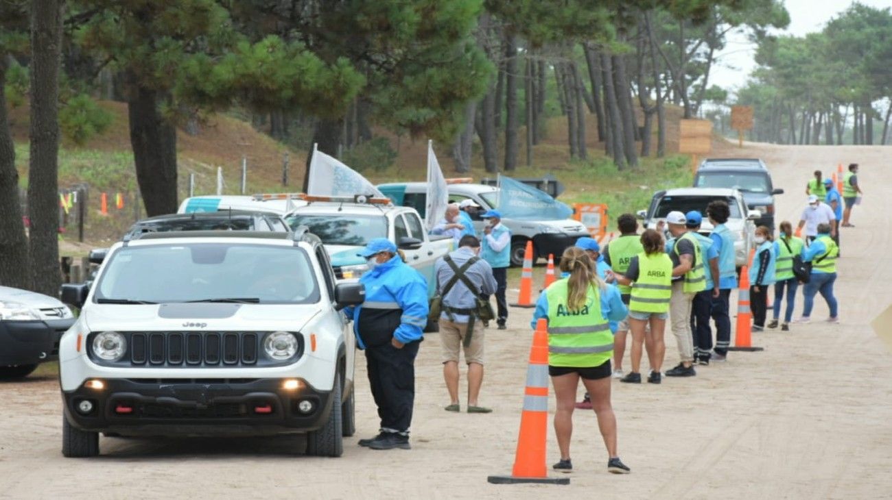 ARBA realiza operativo de control de autos de alta gama y embarcaciones en Pinamar