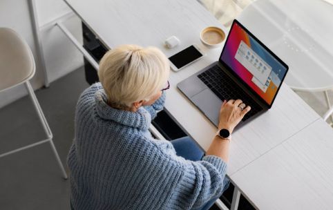 ¿Qué poner en el currículum? Datos obligatorios, recomendaciones actuales y qué conviene omitir