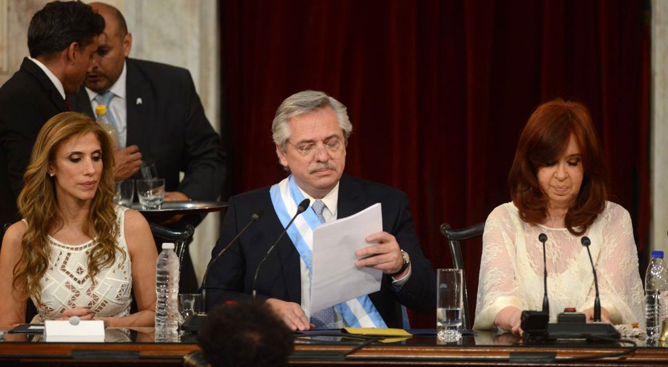 Alberto enfático: "Nunca más a una Justicia contaminada por servicios de inteligencia"