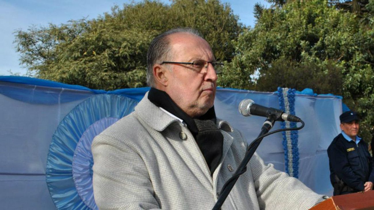 Apuñalaron a un intendente cordobés durante un acto