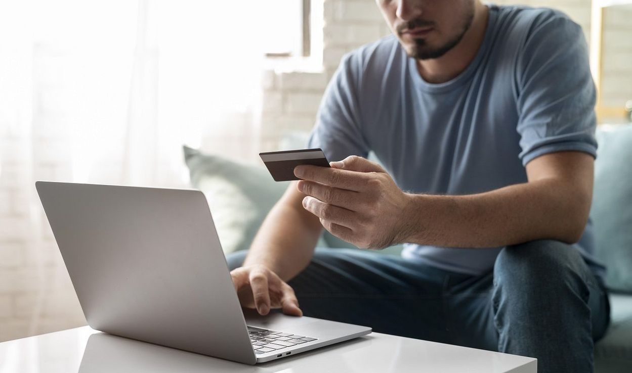 Fabio Sánchez: “Las ofertas que exigen comprar rápido son el primer indicio de fraude”