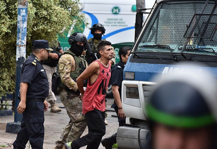 Terminó el motín con toma de rehenes en una comisaría de Merlo
