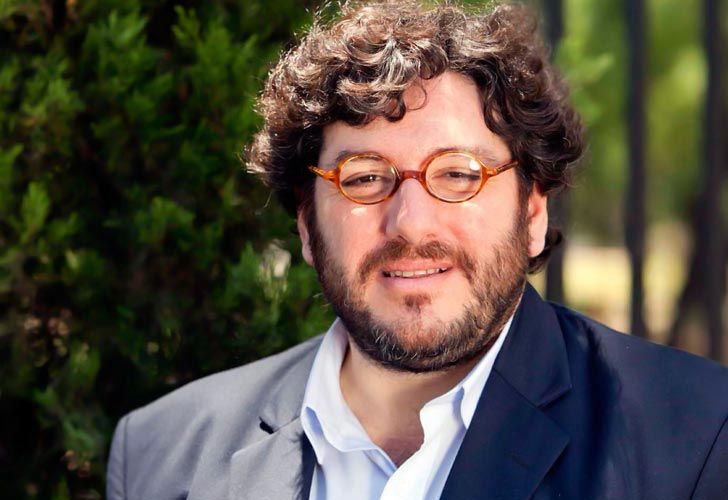 Avelluto: "Ser familiar de un funcionario no implica carencia de méritos"