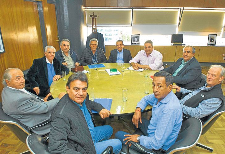Ya prevén cambiar la estrategia para negociar la reforma laboral