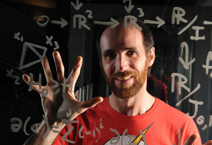 “El humor y las emociones son útiles para enseñar matemática”
