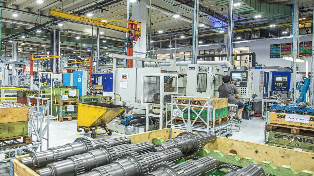 La actividad económica cayó 5,5% interanual en mayo