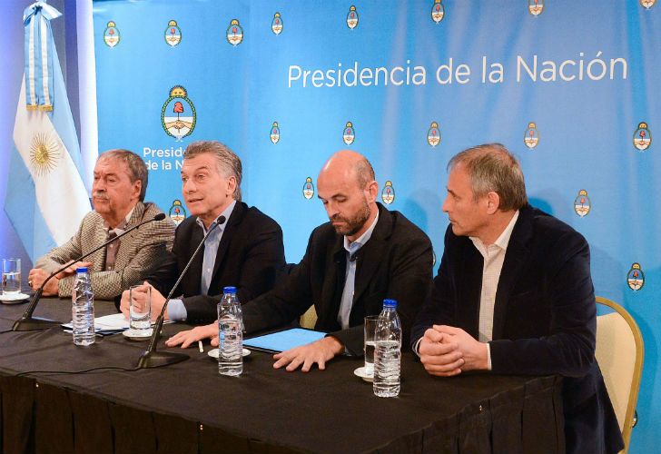 Mauricio Macri: "Los impuestos nos están matando"