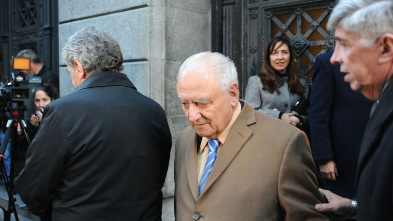 Dirigentes radicales despiden a De la Rúa: "Lo de 2001 no fue su responsabilidad"