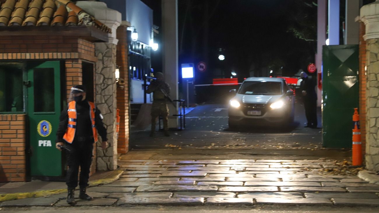 Visitas a Olivos: amplían la denuncia a más de 60 dirigentes del Frente de Todos