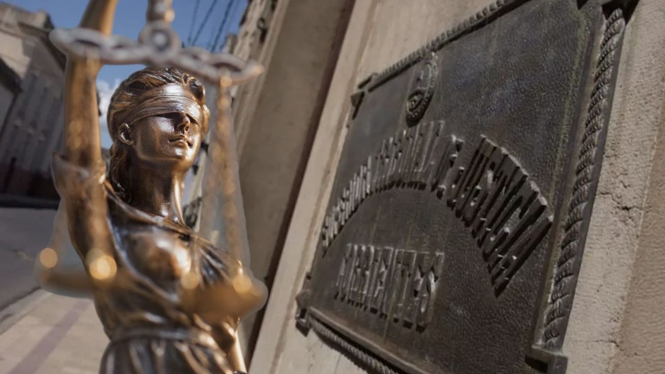 SITRAJ en alerta: denuncian que Hacienda busca frenar el aumento a judiciales en Corrientes