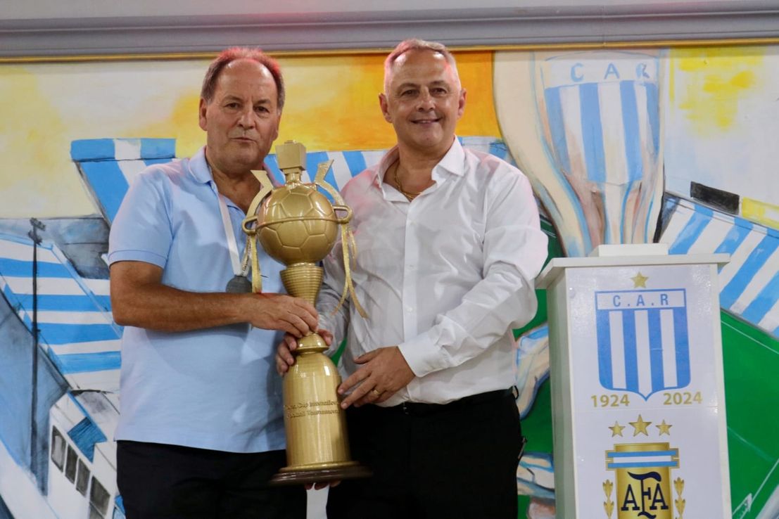 Racing de Córdoba gestiona por su estrella internacional