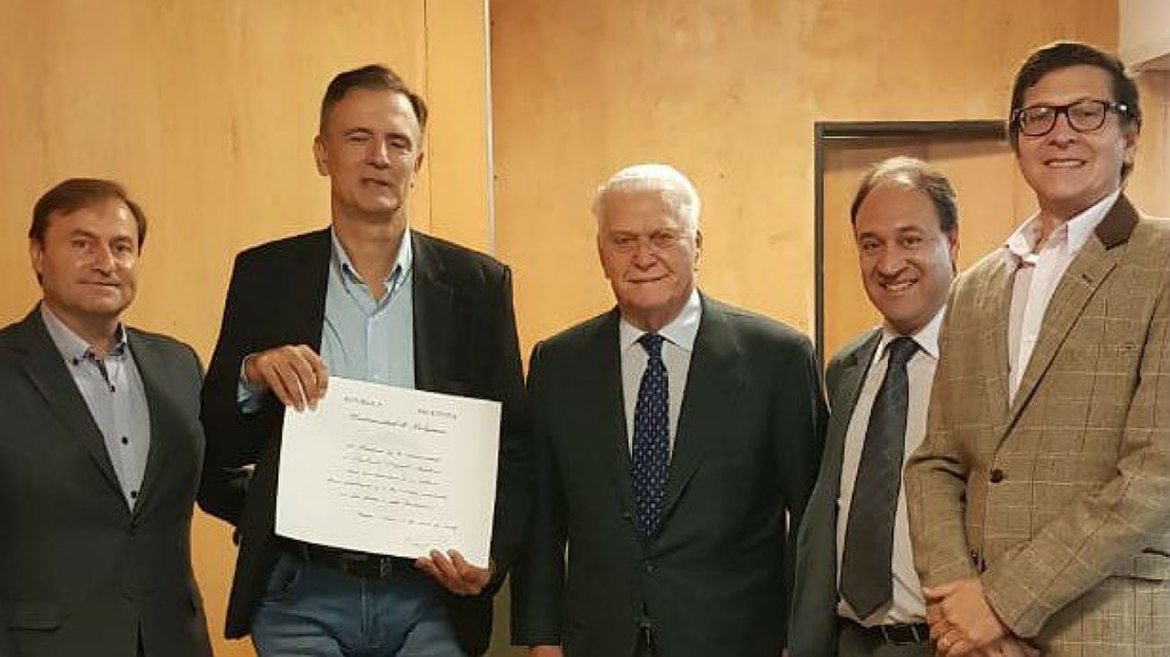 En medio del caso D'Alessio, Daniel Santoro recibió un premio "sorpresivo"