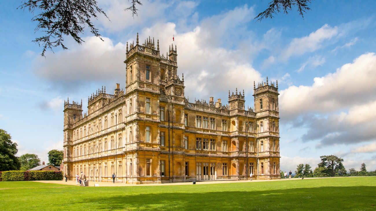 El castillo donde se filmó Downton Abbey cancela bodas por falta de personal