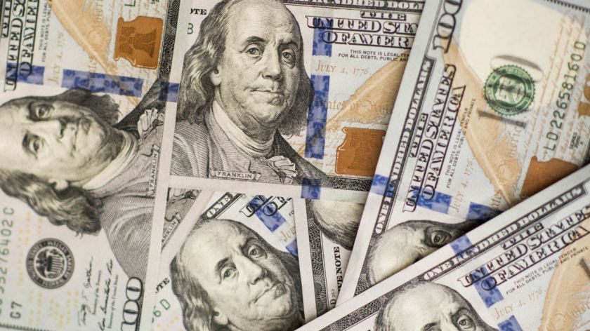 Tras nuevas trabas cambiarias, subio el dólar blue