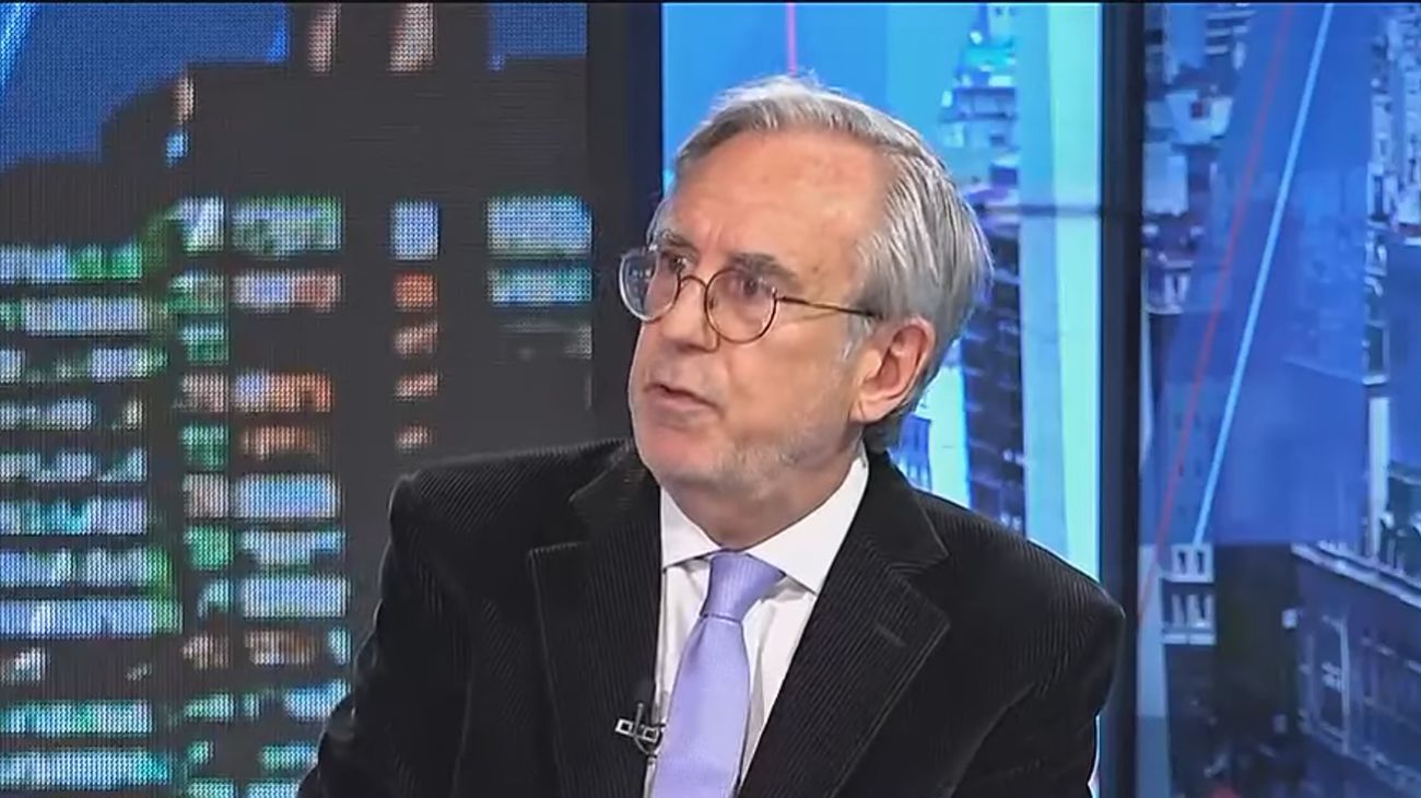 Juan Luis Bour: "Hay que evitar caer en un ajuste salvaje"