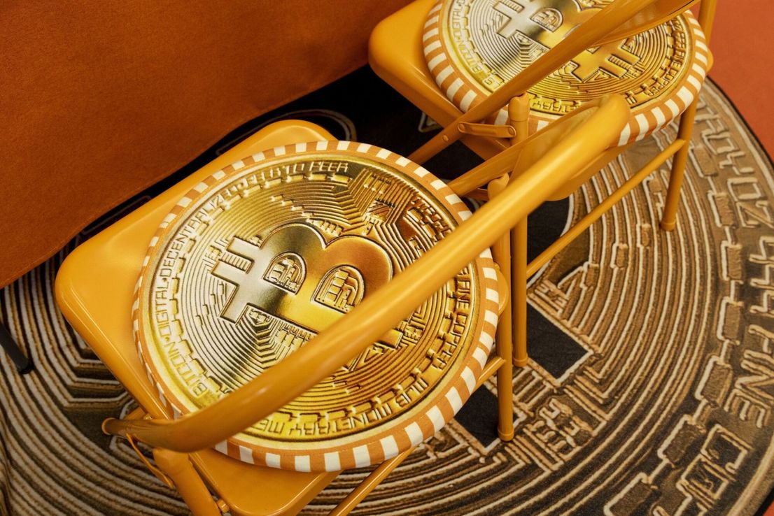 Oro vs Bitcoin: la pulseada por el refugio de valor en un 2026 de alta volatilidad