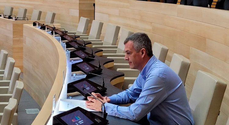 Un libertario propone declarar de interés provincial el Pacto de Mayo en Córdoba