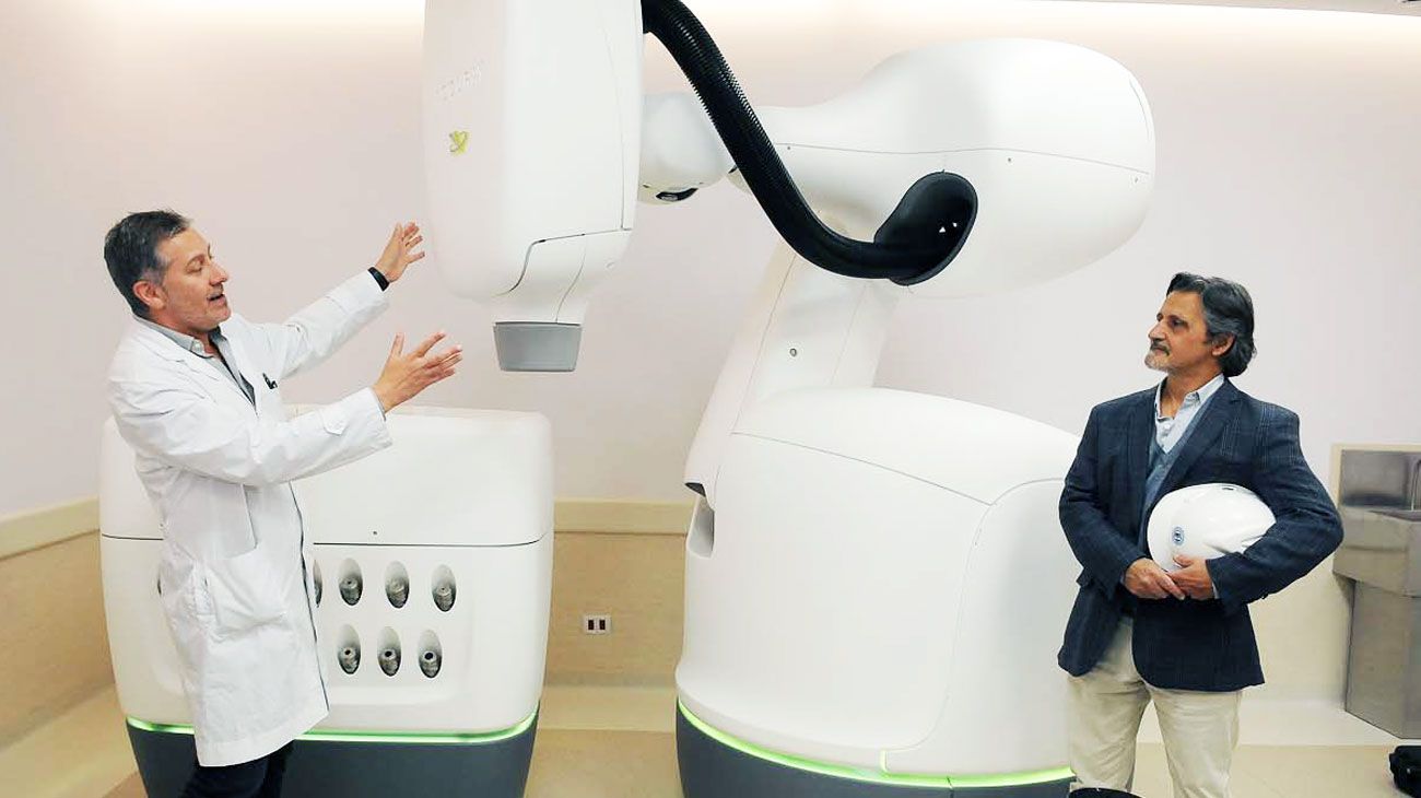 Terapia innovadora: avanza la puesta a punto del primer centro de protonterapia de la región