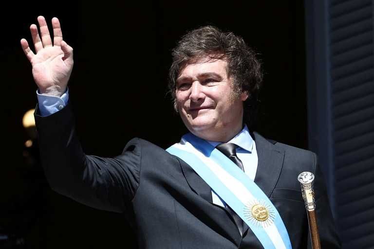 Javier Milei defendió el DNU: "Les aviso que viene más, pronto se van a enterar"