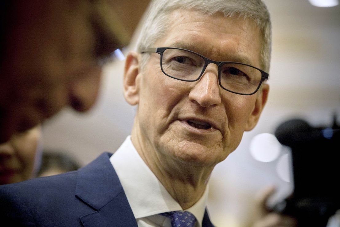 Por la menor venta de iPhones, Apple planea reducción de contrataciones