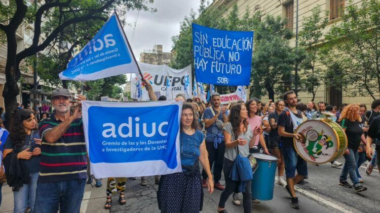 UNC: con un paro de 72 horas, los docentes universitarios continúan con su plan de lucha