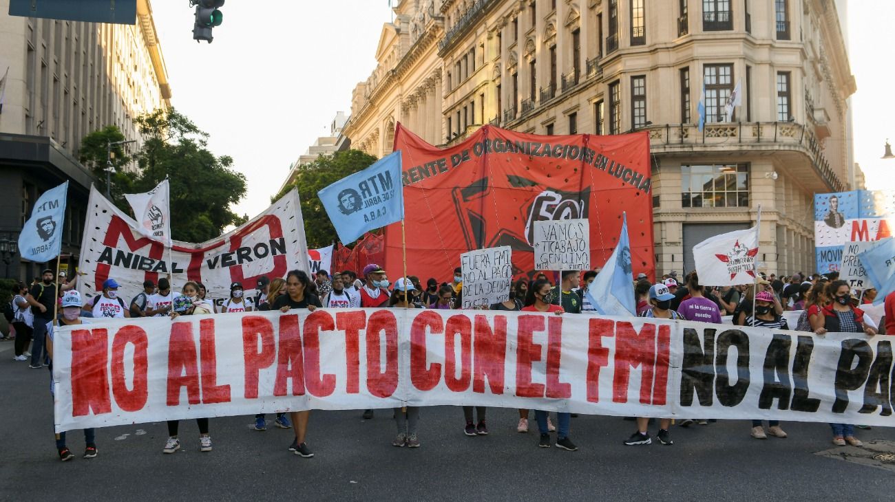 Coctel de marchas, cortes y protestas para poner nerviosos a los automovilistas