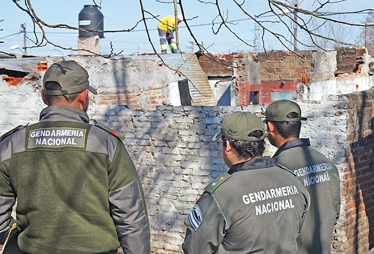 Descubren búnkeres narcos con el sello de Los Monos en varios puntos del Conurbano