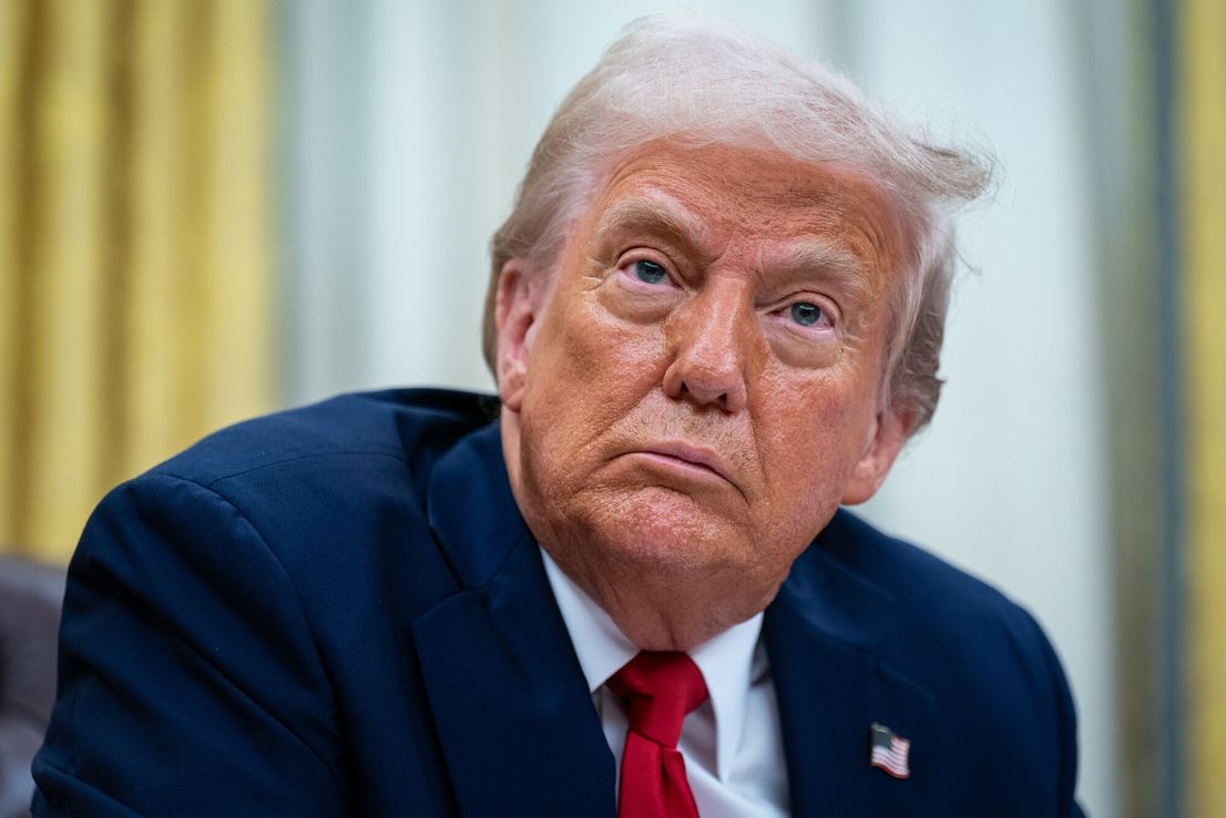 El índice de aprobación de Donald Trump se sitúa en un 41% a 100 días de su asunción