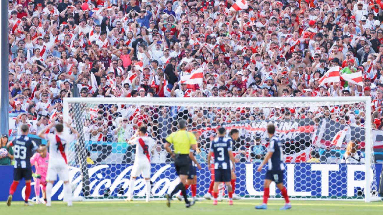 River mereció más, empató ante Monterrey, y ahora define su pase a octavos contra Inter
