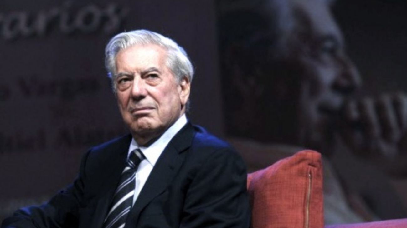 Mario Vargas Llosa anuncia su retiro como escritor